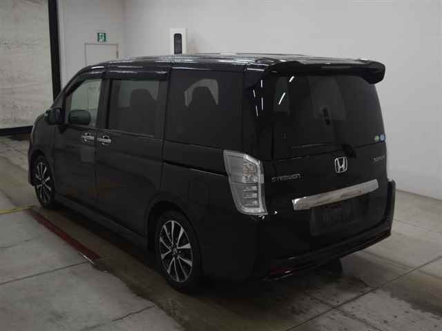 2012 Honda Stepwagon